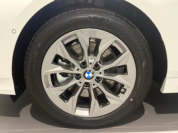 BMW 120 5 of 18