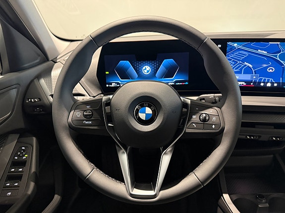 BMW 120 13 of 18