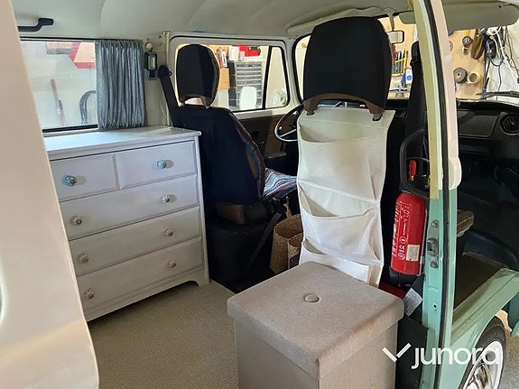 Volkswagen Transporter 11 of 16