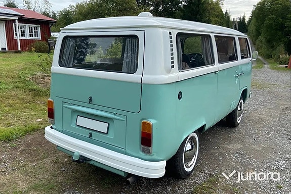Volkswagen Transporter 3 of 16