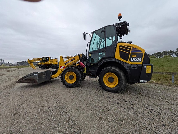 Komatsu WA80M-8 Kompaktlastare 6ton - Fint skick - få tim! 5 of 12