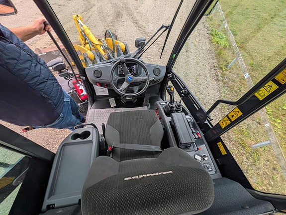 Komatsu WA80M-8 Kompaktlastare 6ton - Fint skick - få tim! 9 of 12