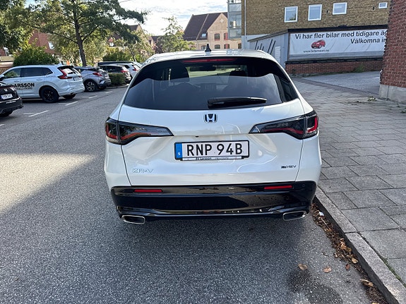 Honda ZR-V 5 of 12