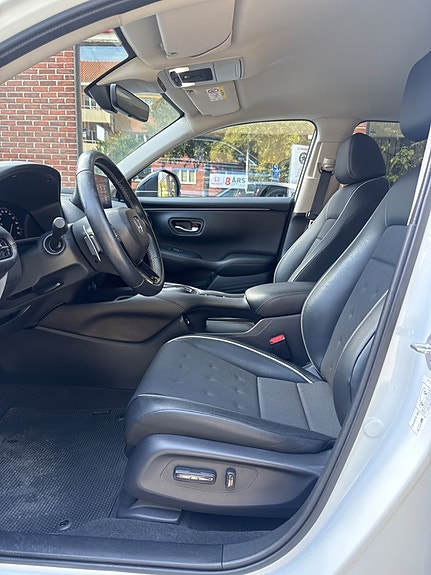 Honda ZR-V 8 of 12