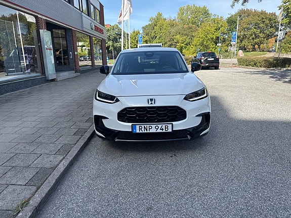 Honda ZR-V 3 of 12