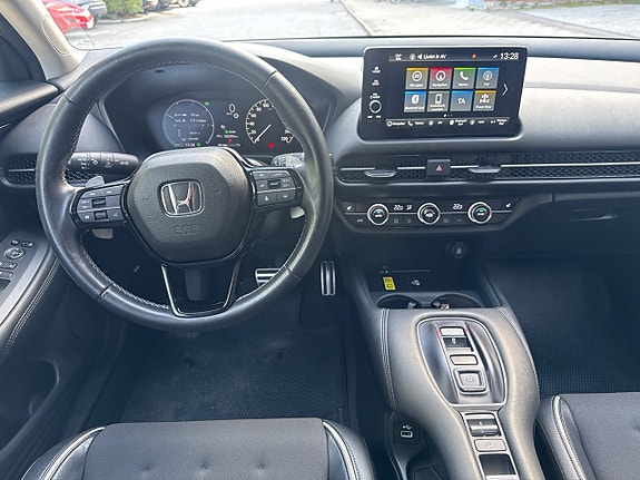 Honda ZR-V 11 of 12