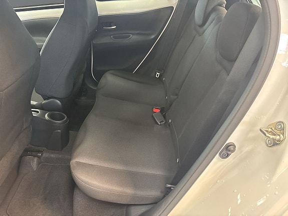 Toyota Aygo X 9 of 15