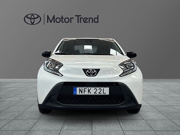 Toyota Aygo X 6 of 15