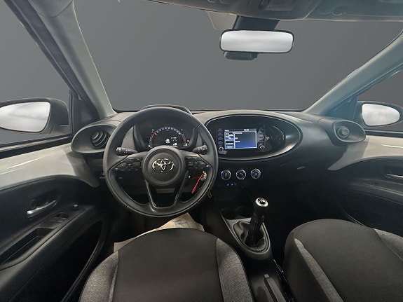 Toyota Aygo X 11 of 15