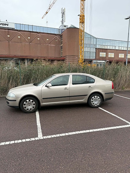 Skoda Octavia 3 of 24