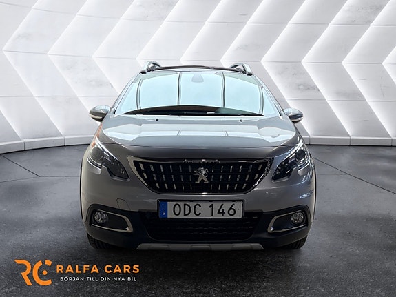 Peugeot 2008 8 of 17