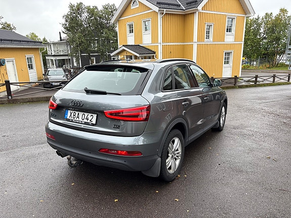 Audi Q3 4 of 11