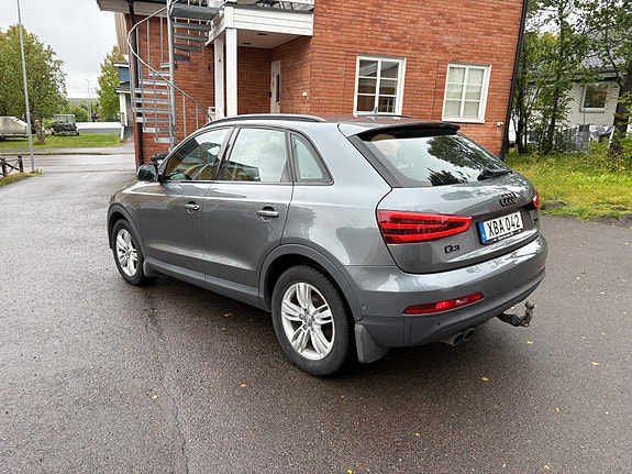 Audi Q3 6 of 11