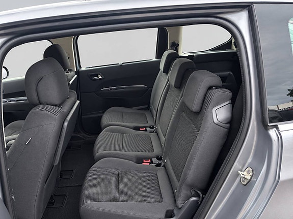 Peugeot 5008 7 of 10