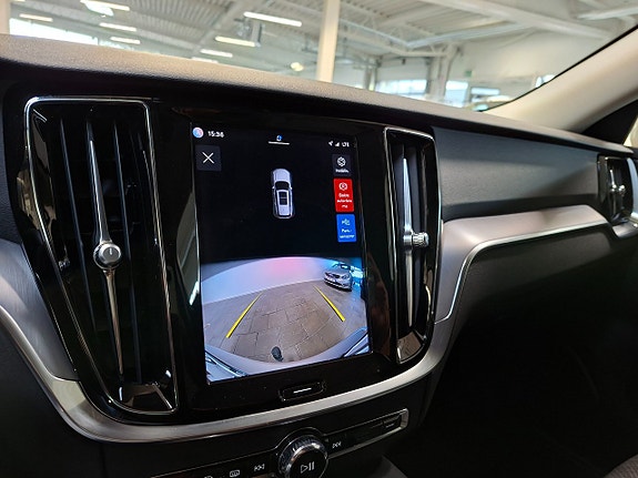 Volvo V60 23 of 23