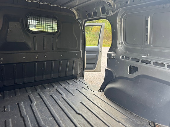 Ford Transit Connect 6 of 15