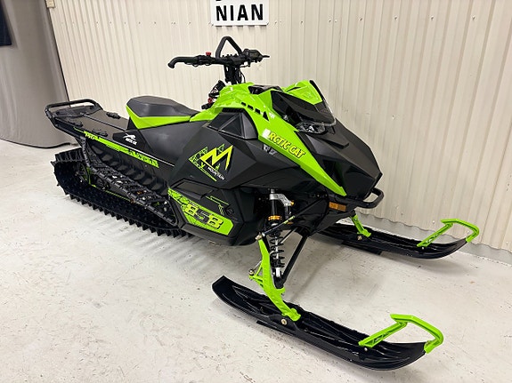 Arctic Cat M858 SP ES 146" 2 of 10