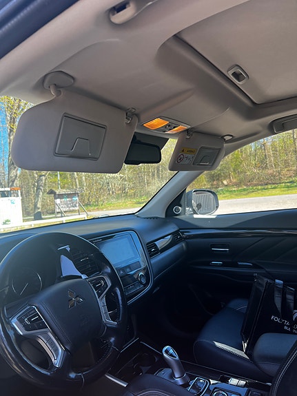 Mitsubishi Outlander 9 of 13