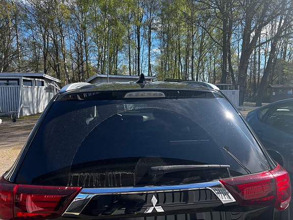 Mitsubishi Outlander 10 of 13
