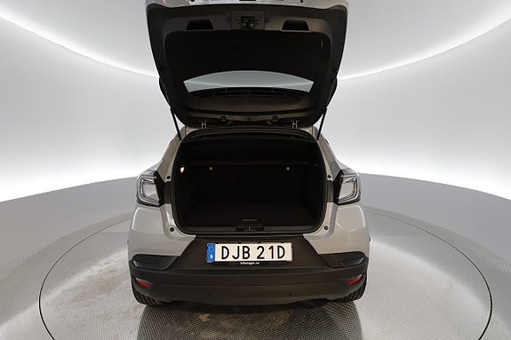 Renault Captur 13 of 13