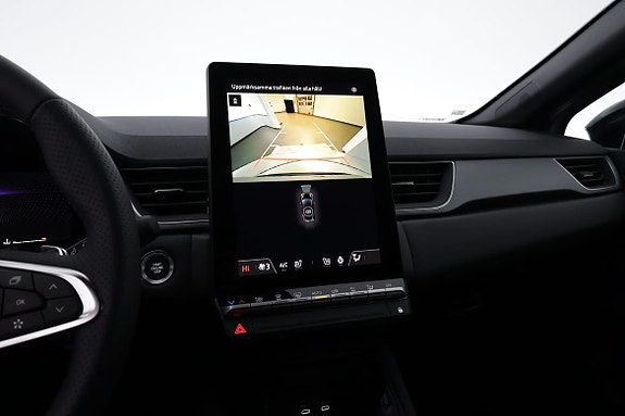 Renault Captur 10 of 13
