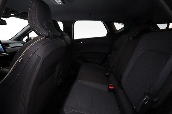 Renault Captur 12 of 13