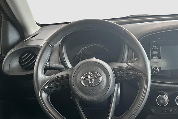 Toyota Aygo X 12 of 14