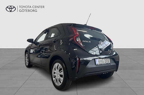 Toyota Aygo X 3 of 14