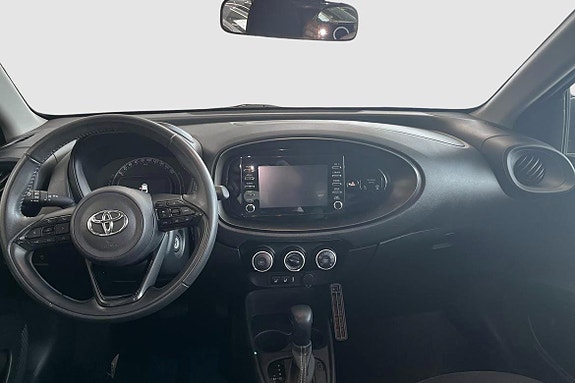 Toyota Aygo X 11 of 14