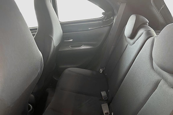 Toyota Aygo X 10 of 14