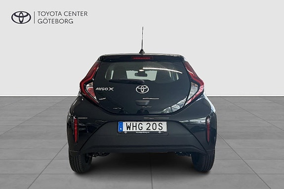 Toyota Aygo X 7 of 14