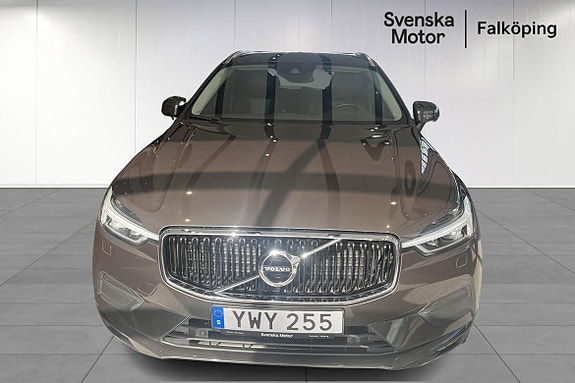 Volvo XC60 2 of 17