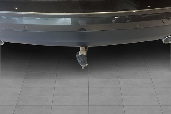 Volvo XC60 16 of 17