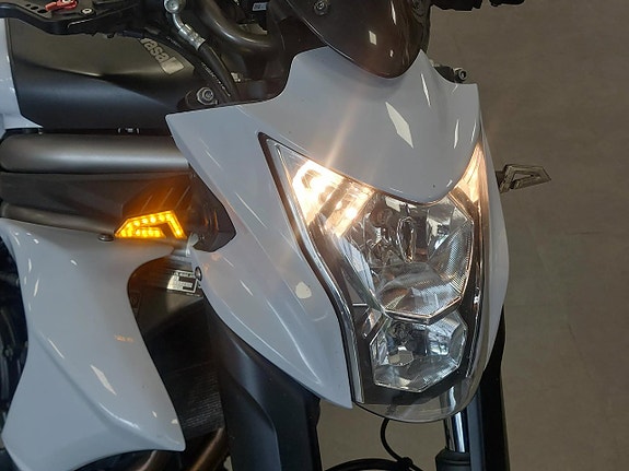 Kawasaki ER-6N A2 35 kW 5 of 7