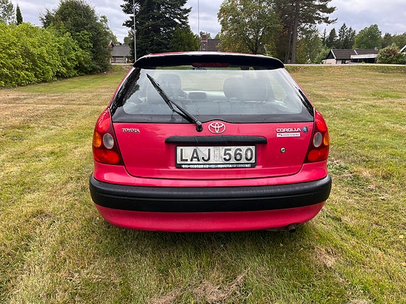 Toyota Corolla 5 of 9