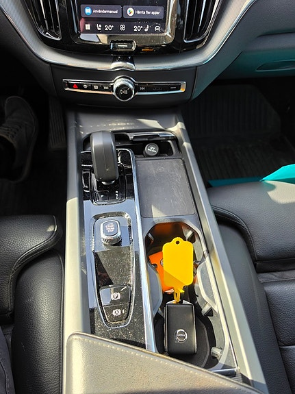 Volvo XC60 17 of 20