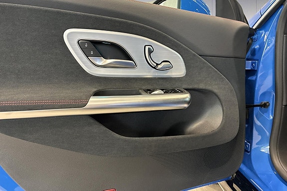 Mercedes-Benz CLA250+ 13 of 17