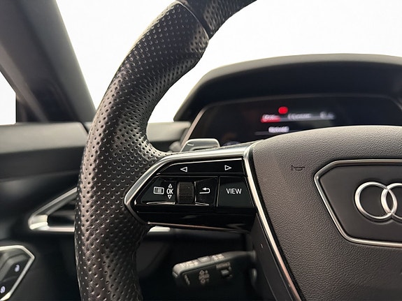 Audi e-tron GT 29 of 30