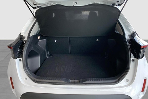 Toyota Yaris Cross 12 of 12
