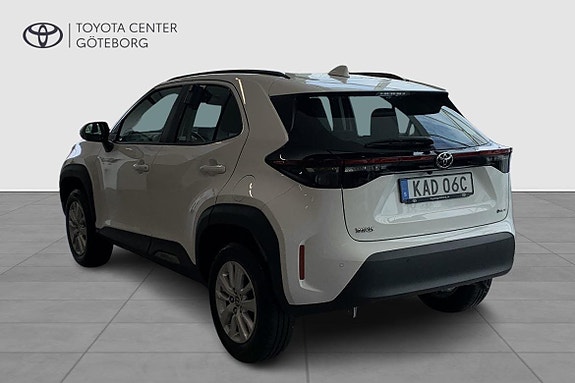 Toyota Yaris Cross 3 of 12
