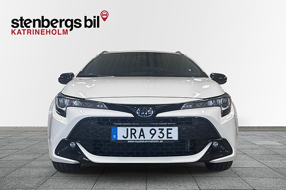 Toyota Corolla 5 of 11