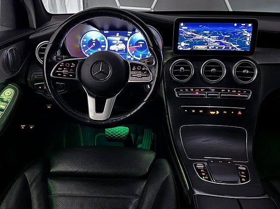 Mercedes-Benz GLC220 d 11 of 24