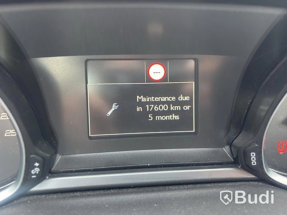 Peugeot 308 23 of 27
