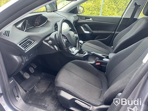 Peugeot 308 9 of 27