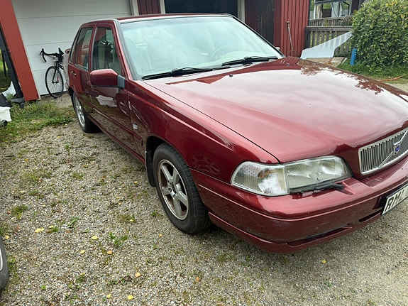 Volvo S70 4 of 10