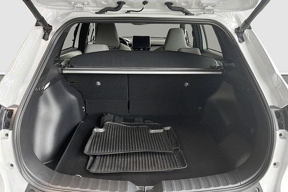 Toyota Corolla Cross 13 of 13