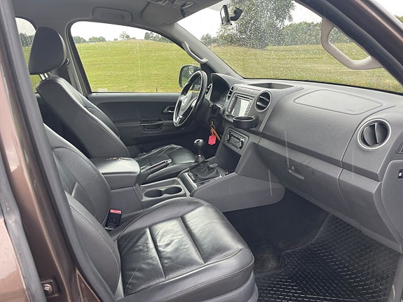 Volkswagen Amarok 10 of 20