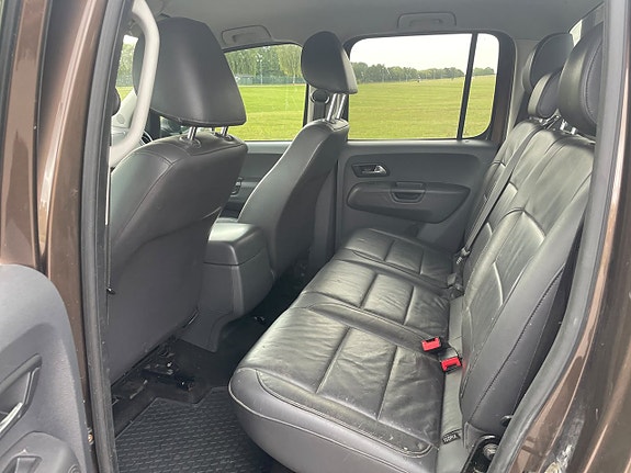 Volkswagen Amarok 12 of 20