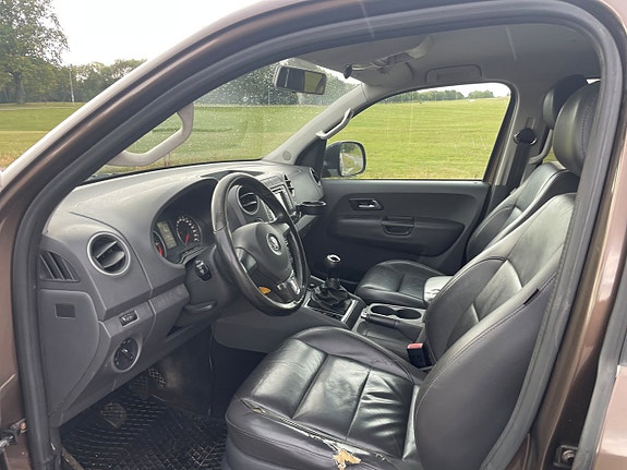 Volkswagen Amarok 14 of 20