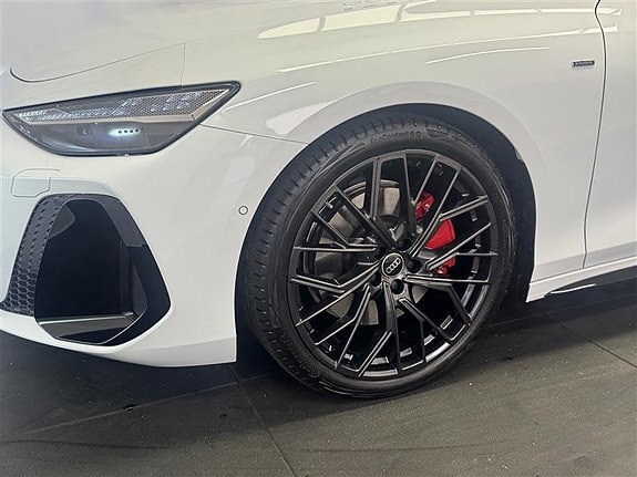 Audi A6 6 of 13